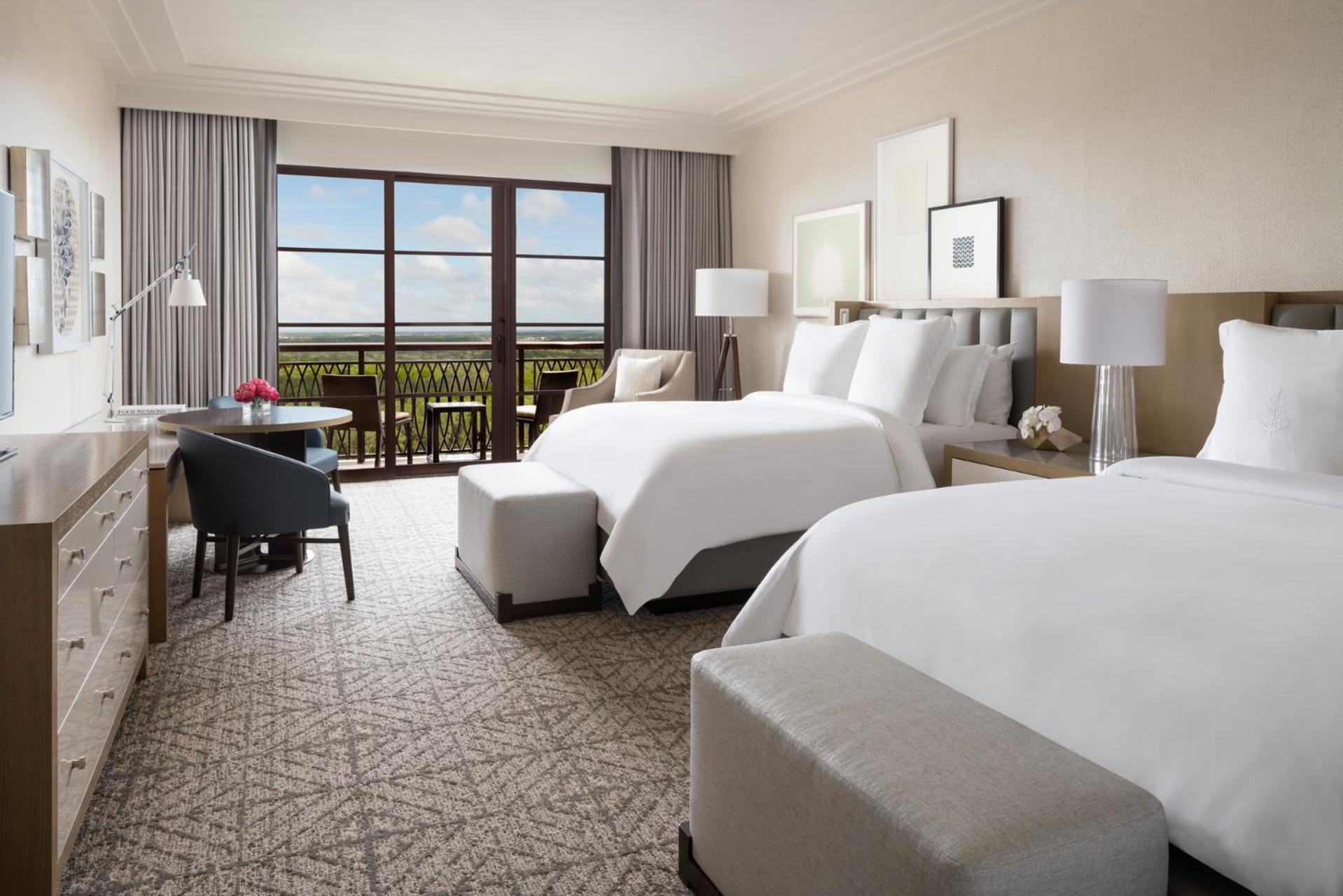 Resort Room Room Two Queen,690007998:JPEG